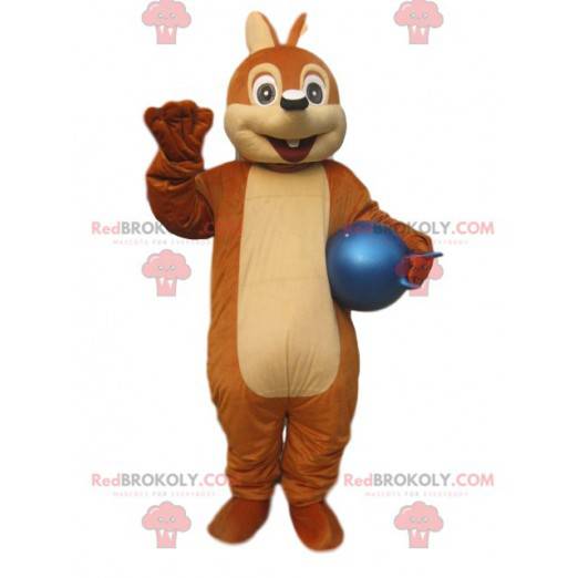 Mascote pequeno esquilo marrom com um balão azul -
