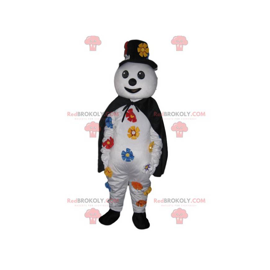 Mascote do boneco de neve com um chapéu preto e uma capa -