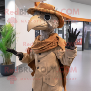 Tan Archaeopteryx mascotte...