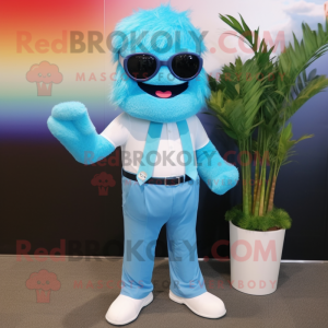 Personaje de traje de...