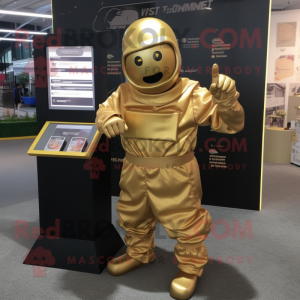 Gold Commando maskot kostym...