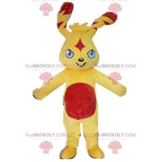 Mascot conejito amarillo y rojo con una mirada desagradable -