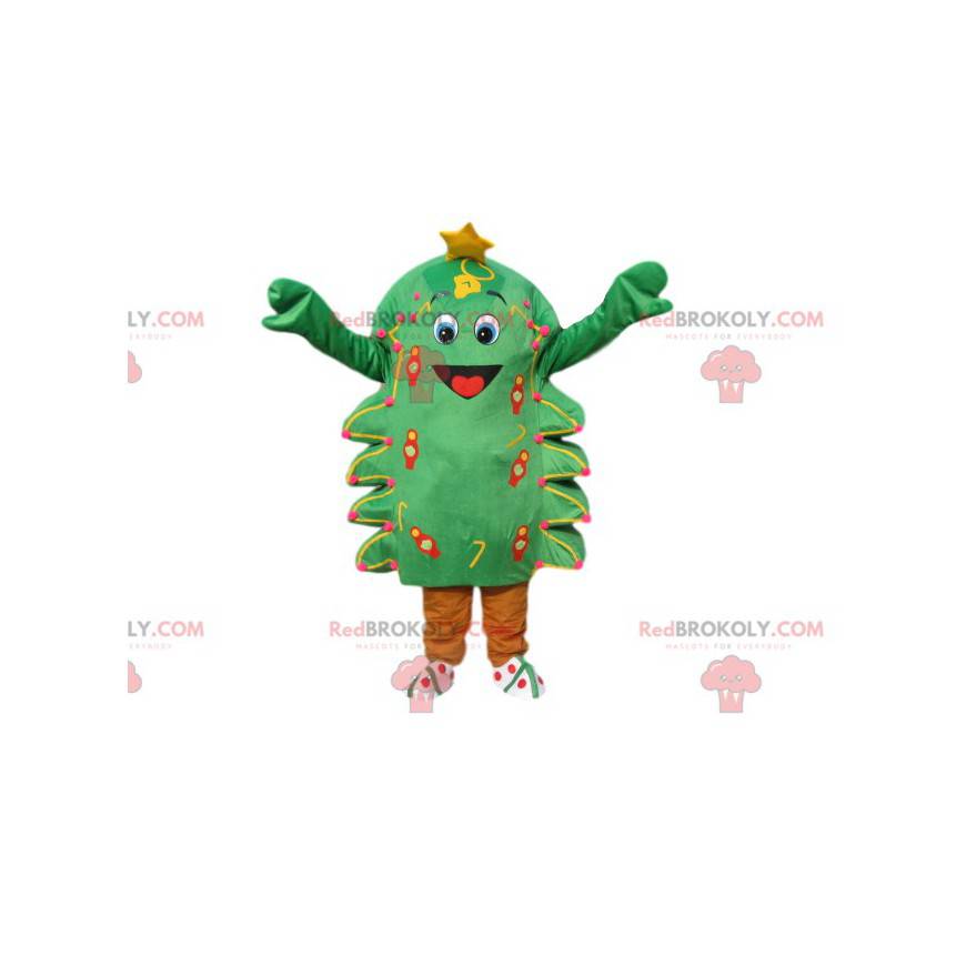 Mascot pequeño árbol verde muy feliz con una estrella -