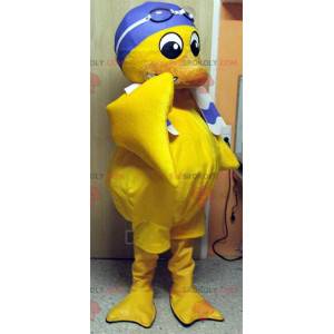 Mascotte de poussin jaune avec un bonnet de bain -