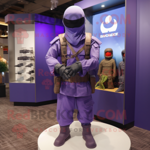 Lavendel Gi Joe maskot...