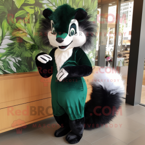 Forest Green Skunk mascotte...