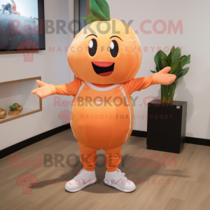 Postava maskota Peach...