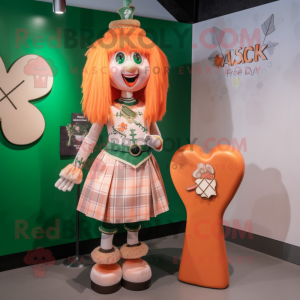 Peach Celtic Cross maskot...