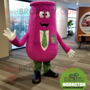 Magenta Cucumber mascotte...