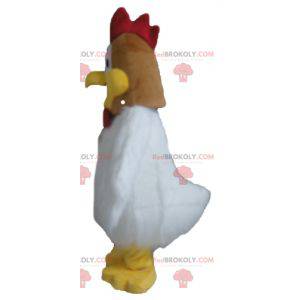 Mascota de gallina marrón roja y blanca gigante y regordeta -