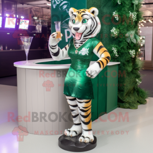 Forest Green Tiger maskot...
