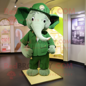 Green Elephant mascotte...