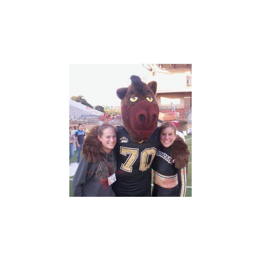Brown boar mascot in sportswear - Redbrokoly.com Brown boar mascot in sportswear - Redbrokoly.com