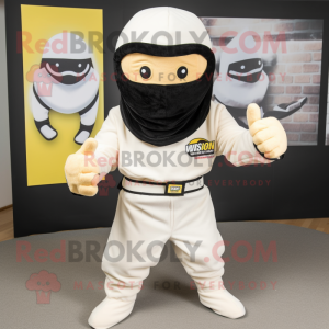 Cream Ninja maskot kostym...