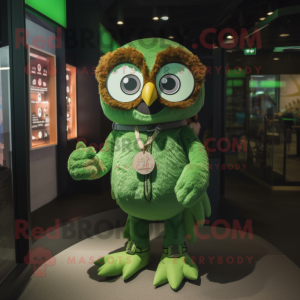 Mascotte de hibou vert...