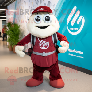 Maroon Momentum mascotte...