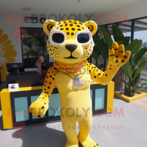 Gelber Jaguar Maskottchen...