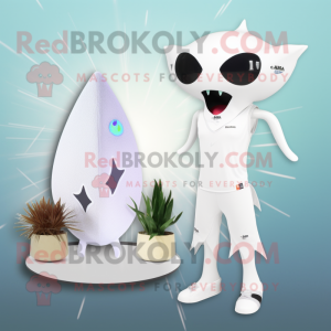 White Ray mascotte kostuum...