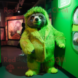 Lime Green Sloth mascotte...