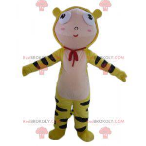 Ragazzo mascotte vestito in costume da tigre gialla