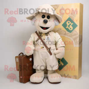 Creme Celtic Cross maskot...