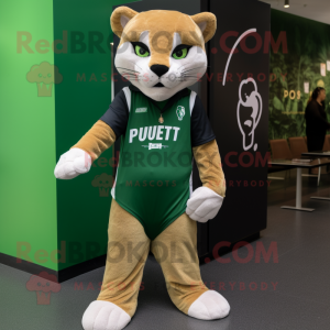 Forest Green Puma mascotte...