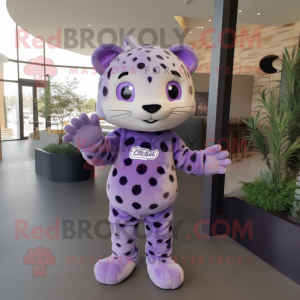 Lavender Leopard mascotte...