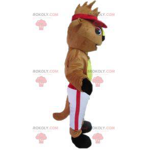 Mascotte de castor marron et jaune en tenue blanche et rouge -