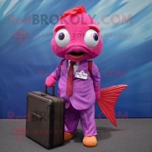 Magenta Goldfish maskot...