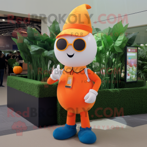 Orange Radise maskot...