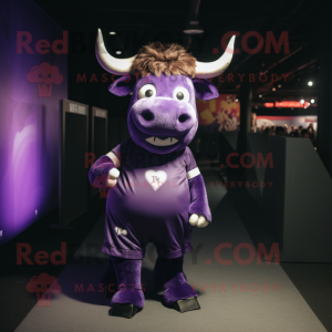 Purple Bull mascotte...