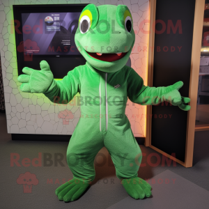 Green Lizard maskot...