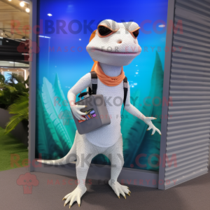 White Lizard maskot kostume...