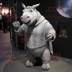 Silver Rhinoceros mascotte...