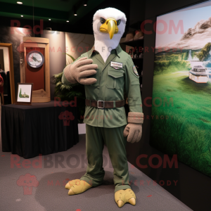 Grønn Bald Eagle maskot...
