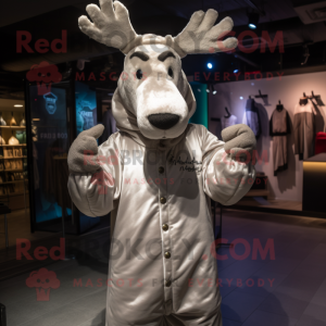 Silver Moose mascotte...