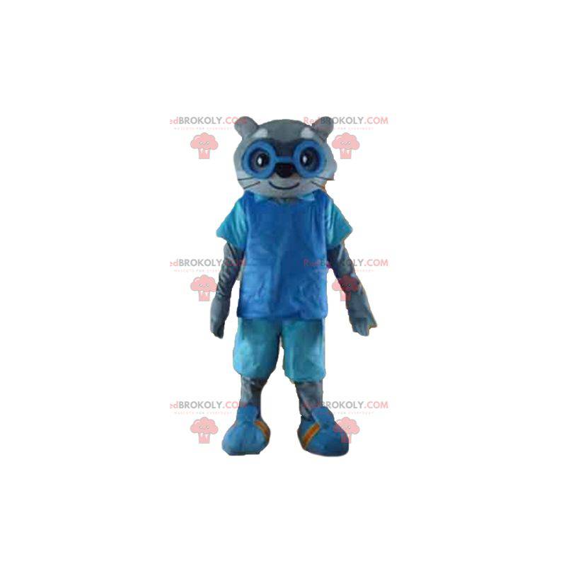Graues Katzenmaskottchen im blauen Outfit mit Brille -