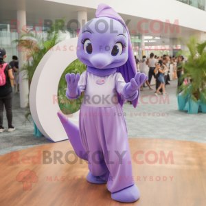 Lavendel delfin maskot...