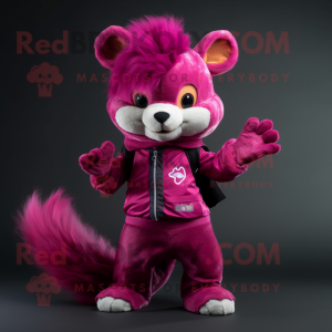 Magenta Mongoose mascotte...