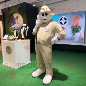 Postać w kostiumie maskotki...
