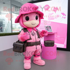 Pink Soldier maskot kostume...