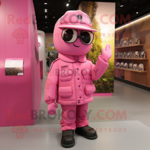 Pink Soldier maskot kostume...