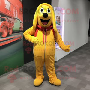 Yellow Hot Dogs maskot...