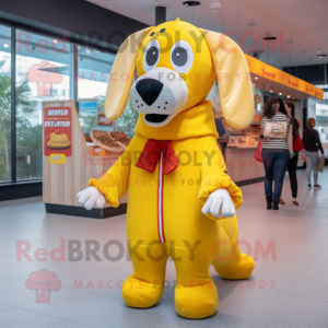 Yellow Hot Dogs maskot...