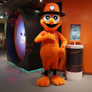 Orange armbånd maskot...