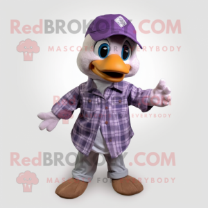 Postava maskota fialového...