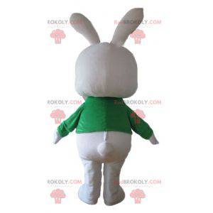 Grande mascotte di coniglio bianco con una maglietta verde -