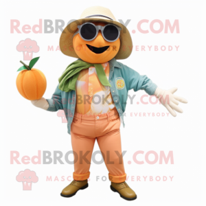 Peach Scarecrow maskot...
