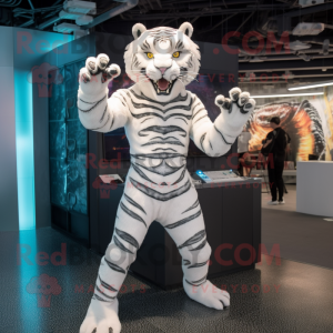 Silver Tiger mascotte...