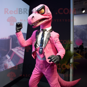 Roze Velociraptor mascotte...